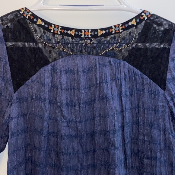 Free People Embroidered Beaded Rayon top in size S, EUC - Picture 6 of 7